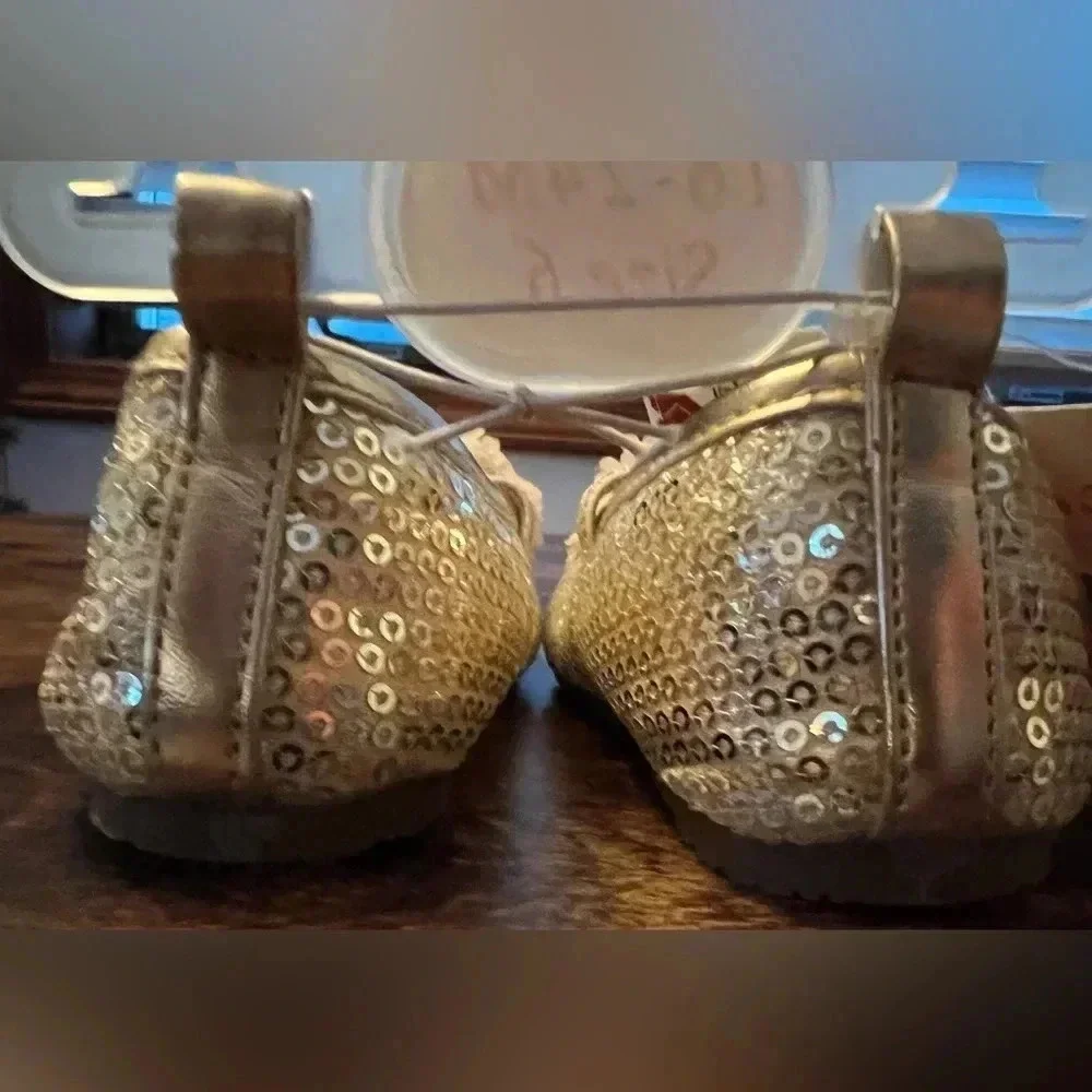 Stepping Stones | toddler girls dress shoes. Size: 18-24M, size-6